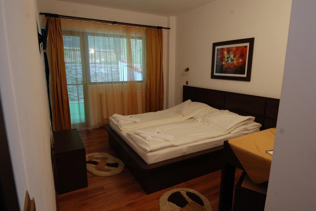 Pension Casa Natura Băile Herculane Extérieur photo